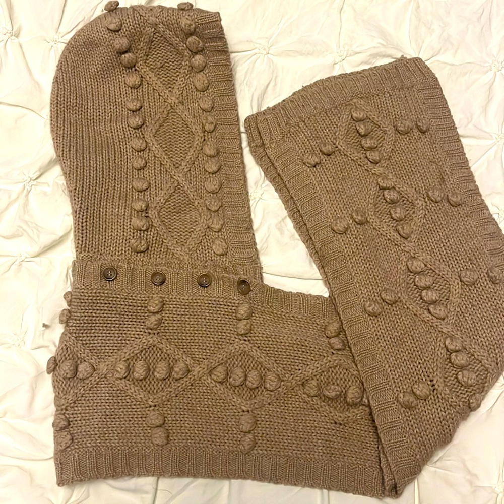 Lara Kazan Merino Wool Hooded Scarf